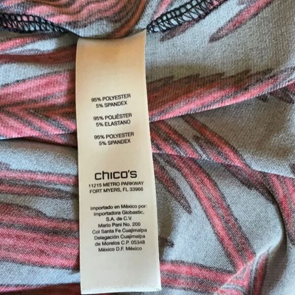 CHICOS SIZE 2 tunic style top in red & black with 3/4 length sleeves - Picture 11 of 12